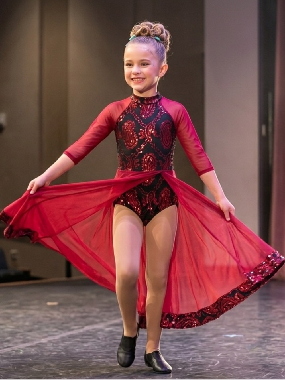 Red Mesh Sleeve Paisley-Accented Women’s Dress
